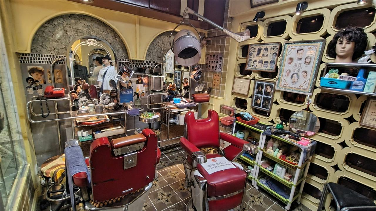 Frisørstole - vælg den rette stol til din salon